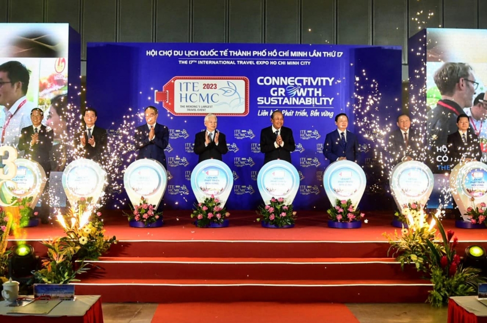 Khai mạc hội chợ du lịch quốc tế