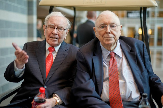 Cách để thành công và hạnh phúc như Warren Buffett